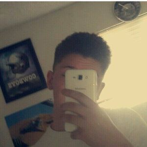 Meet your Posher, Christopher